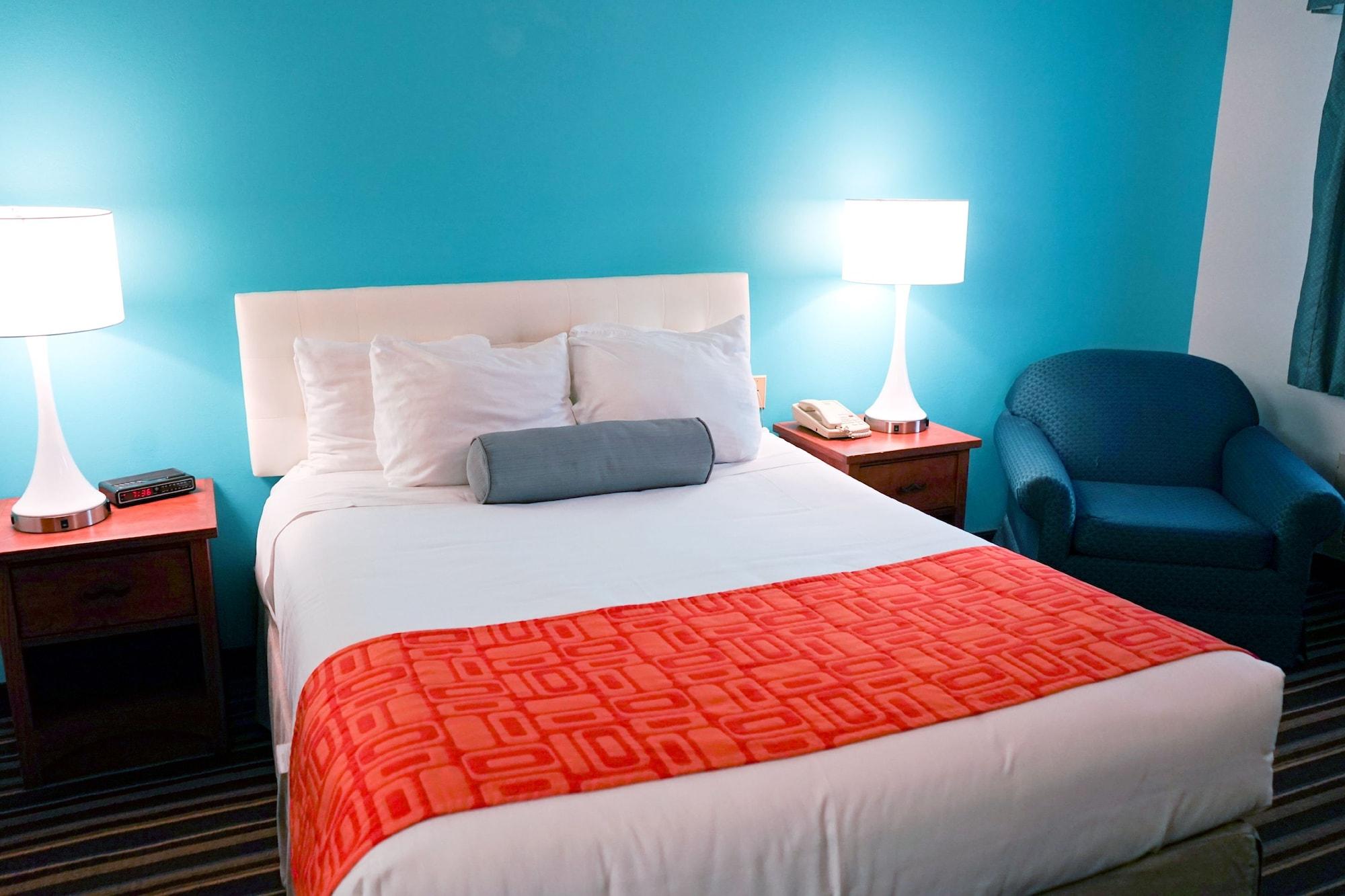 Howard Johnson By Wyndham Salinas Extérieur photo