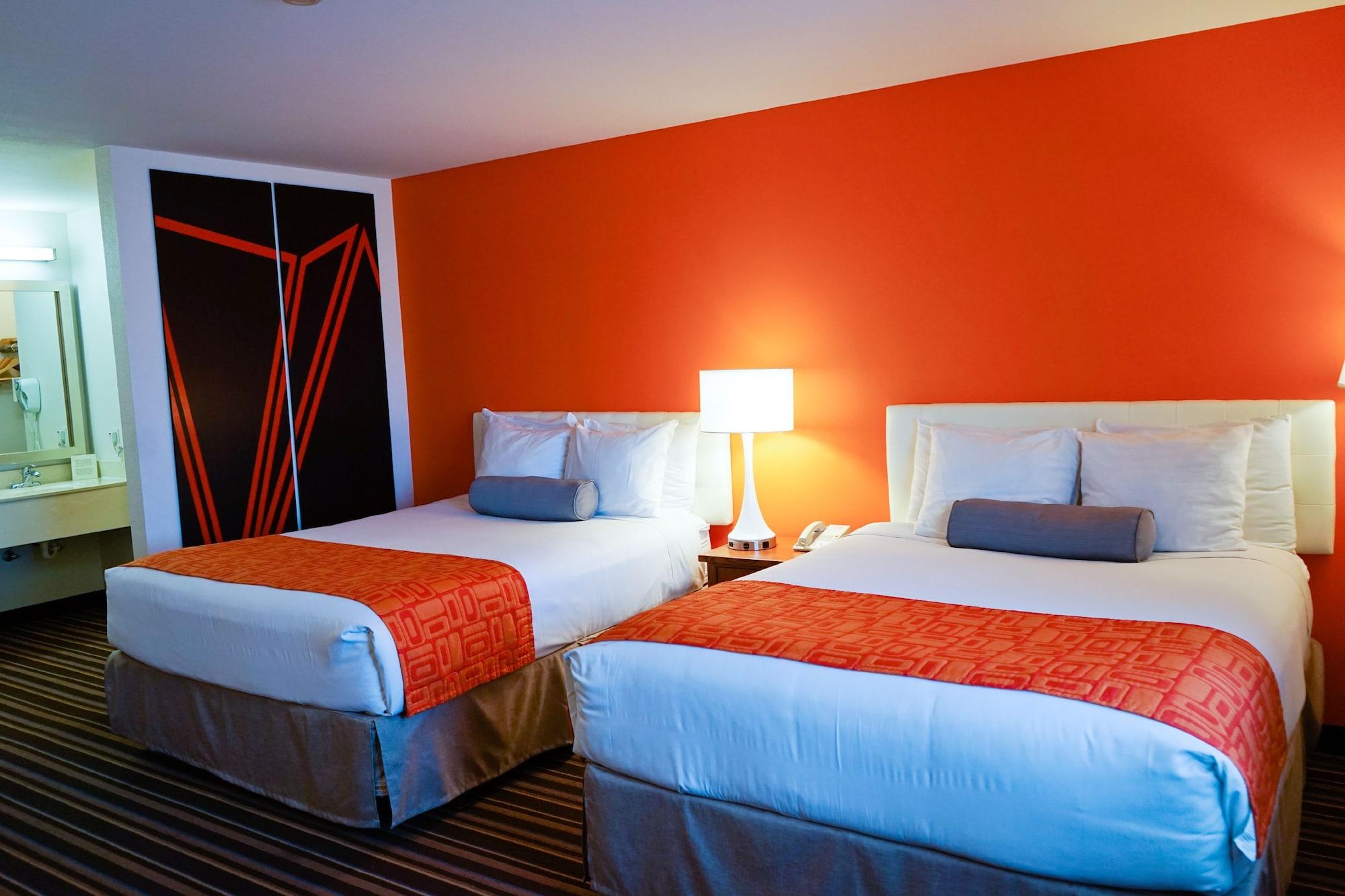 Howard Johnson By Wyndham Salinas Extérieur photo