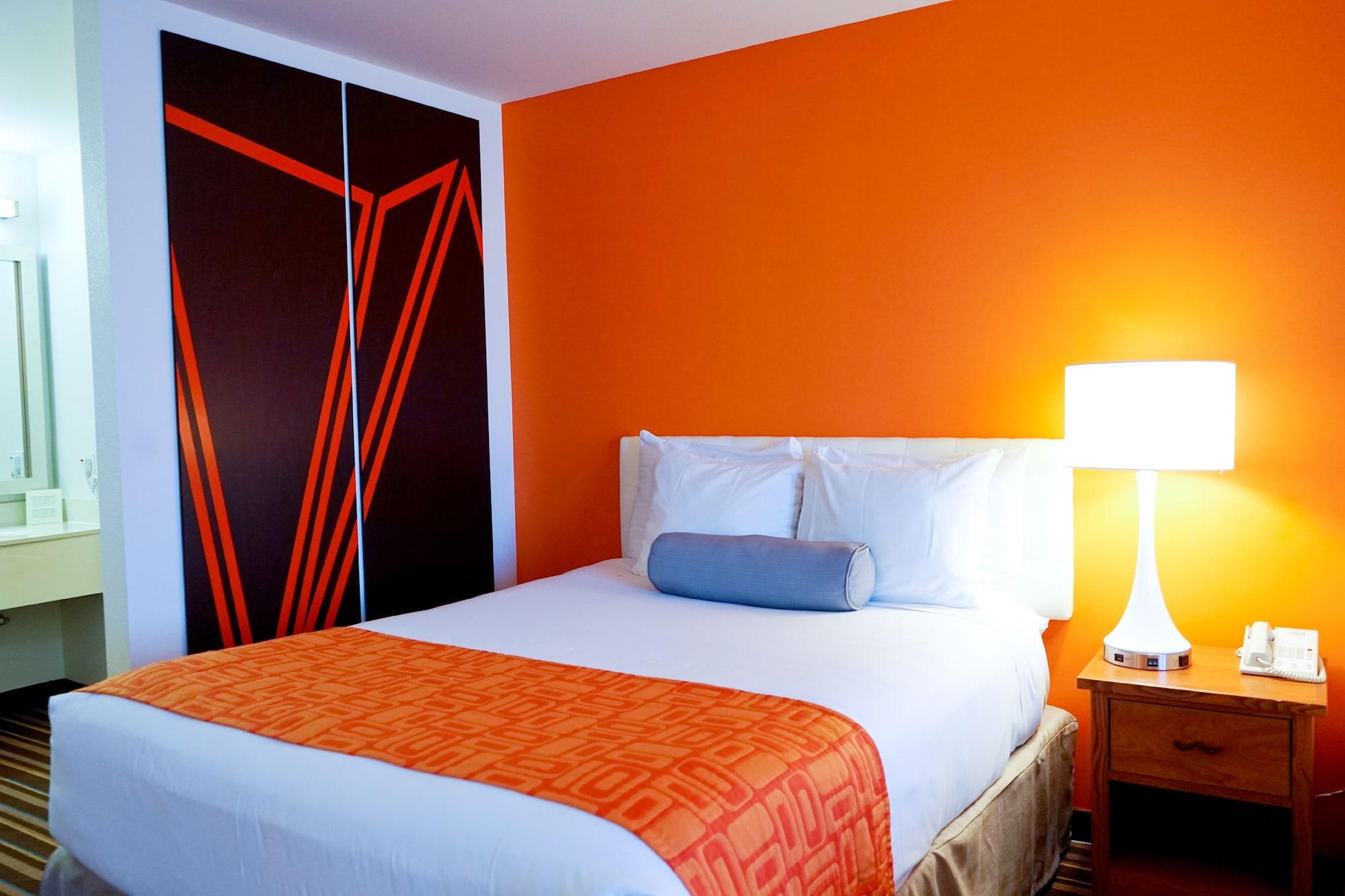 Howard Johnson By Wyndham Salinas Extérieur photo